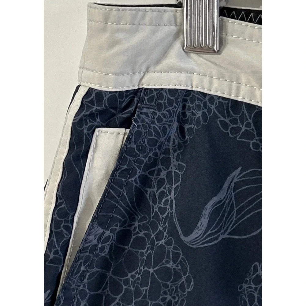 Mens Vuori Cruise Board Swim Shorts Sz 36 V314 Clean